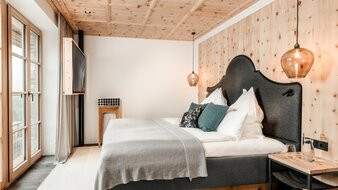 Alpin Modern Schlafzimmer | © Ingenieurbüro Germann GmbH
